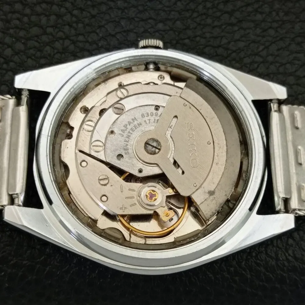 Vintage 1988 Seiko Automatic Mens Silver Watch W/daydate & Arabic accents